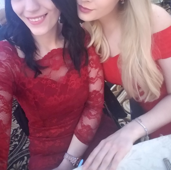 Dress - Picture 4 of 4